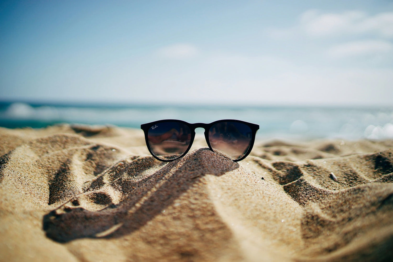 Cómo afecta el sol a tus ojos y qué puedes hacer para proteger tu vista este verano
