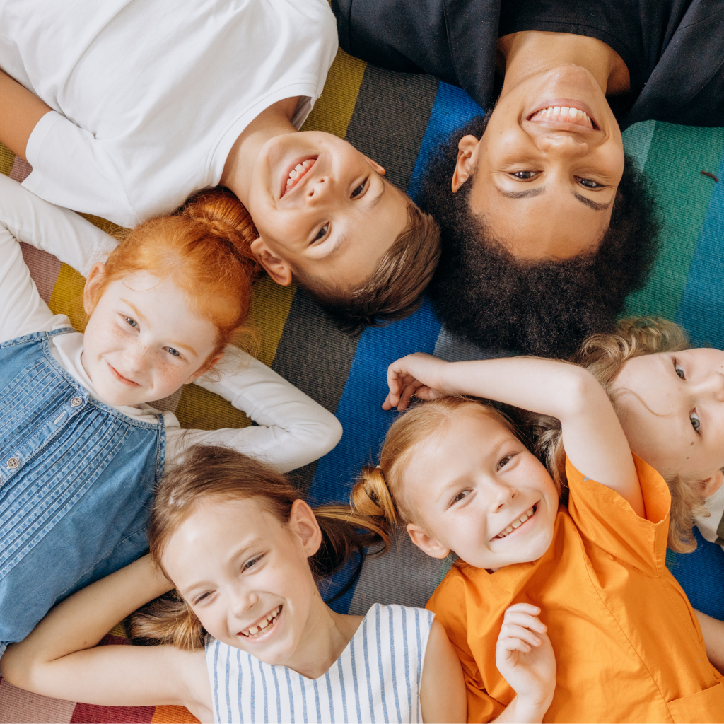 CURSO MONITOR DE OCIO Y TIEMPO LIBRE (DIPLOMA UNIVERSITARIO) | EducaCursos